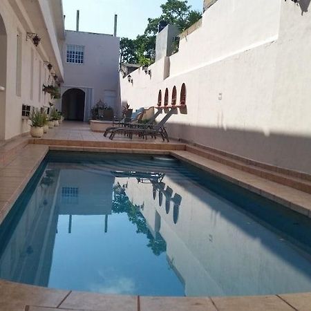 Hotel Cancun Handall Екстериор снимка
