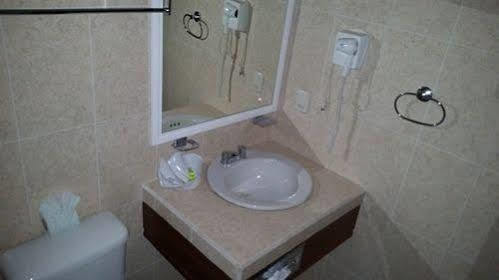 Hotel Cancun Handall Екстериор снимка